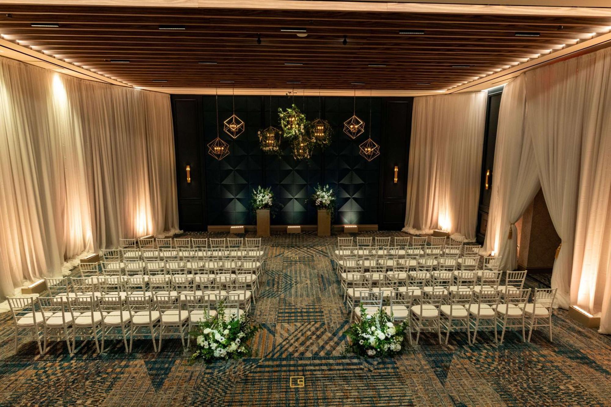 Embassy Suites By Hilton Virginia Beach Oceanfront Resort מראה חיצוני תמונה