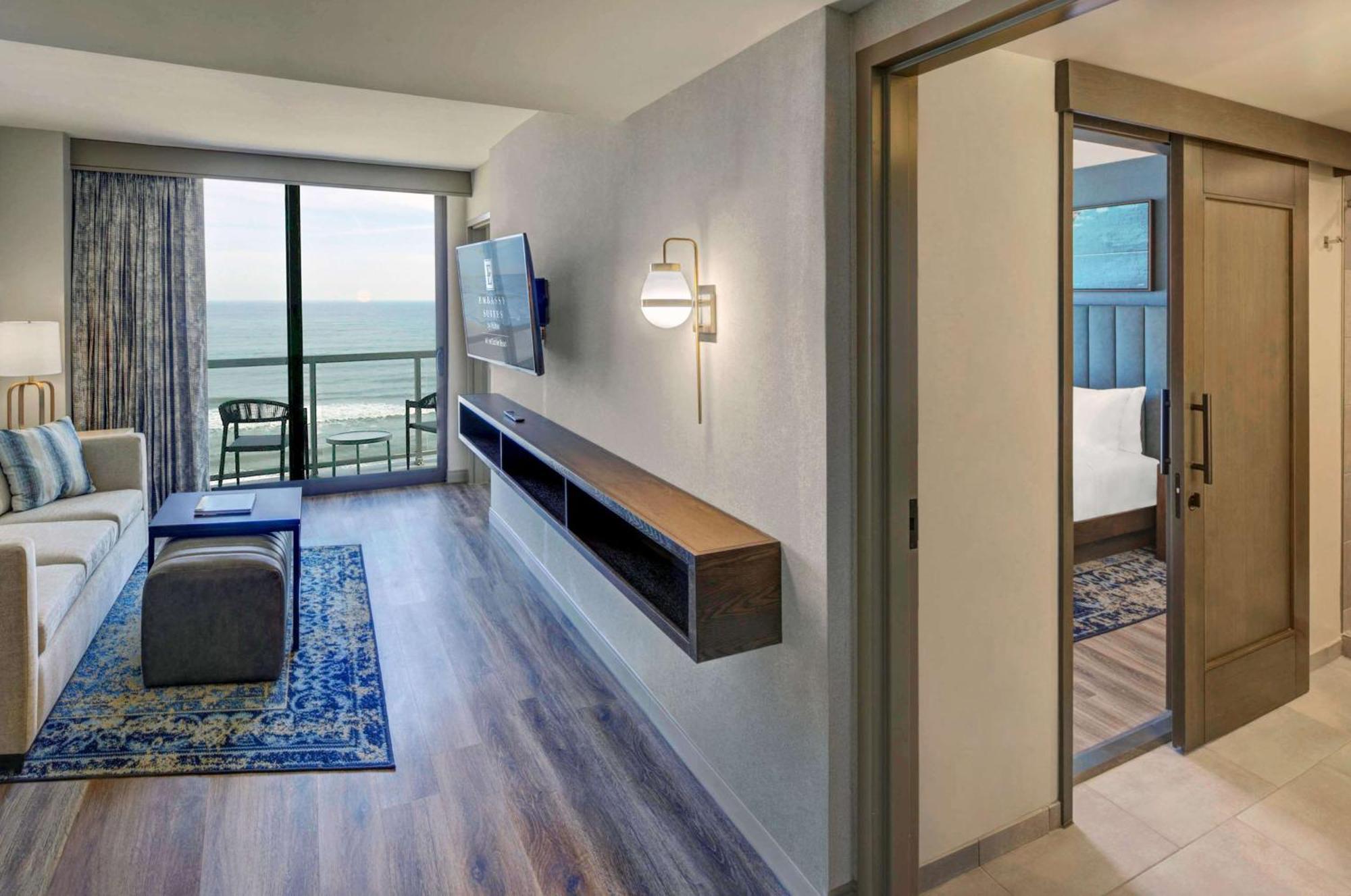 Embassy Suites By Hilton Virginia Beach Oceanfront Resort מראה חיצוני תמונה